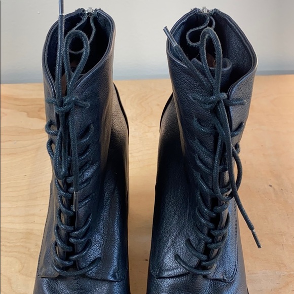 Senso “Jacey”Lace Boots - Picture 9 of 16